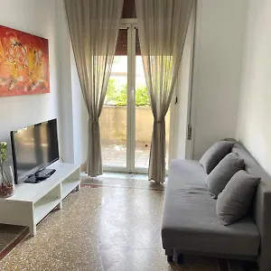 https://residenza-castani-2-roma.it-romehotels.com